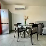 Mive-Delux Three Bedroom Apartment In Marsaskala