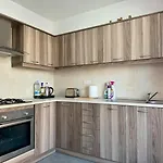 Mive-Delux Three Bedroom Apartment In Marsaskala